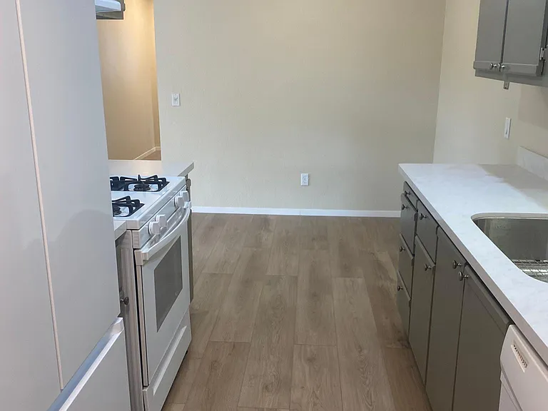8201 Camino Colegio Dr #176 — Photo 15