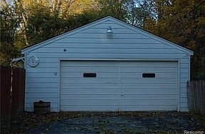4th image of 200 Pioneer Dr
