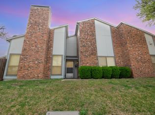 2201 Salem Dr, Carrollton, TX 75006
