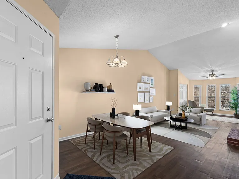 The Rooke (Classic) - 2 Bed / 2 Bath - 1,066-1,096 Sq.Ft.