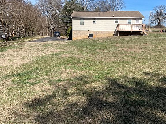 2nd image of 2060 NE Kingswood Dr