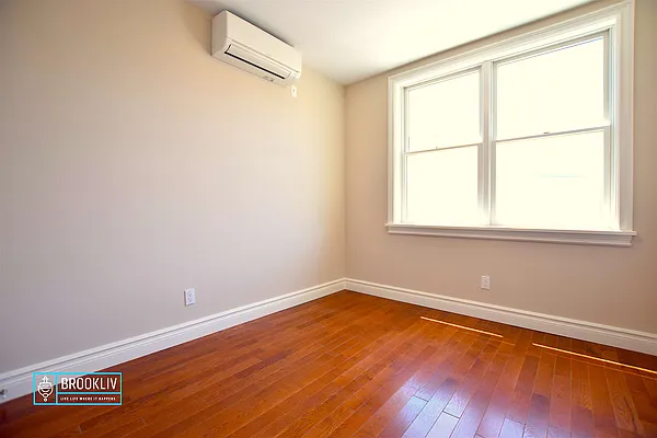 Rented by null | media 23