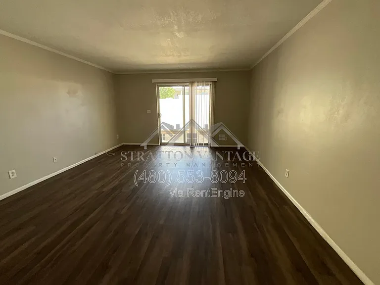 810 E Colter St #14 — Photo 12
