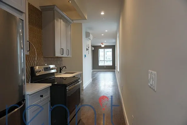 Rented by Rennit Inc. | media 40