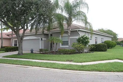 8601 Green Cay Photo 1
