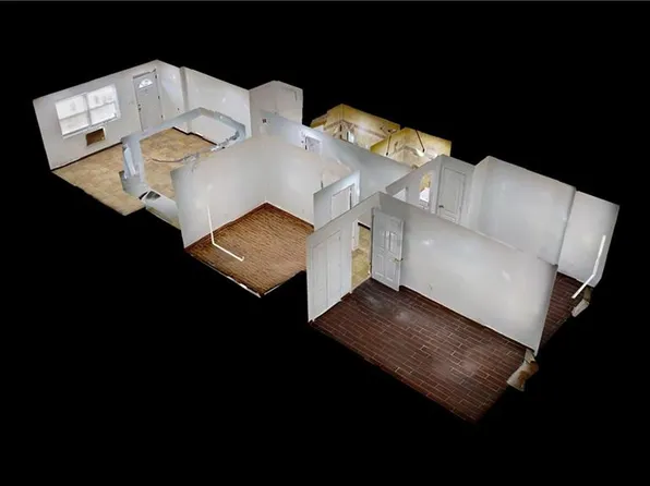 24-09 Brookhaven Avenue image 13 of 13