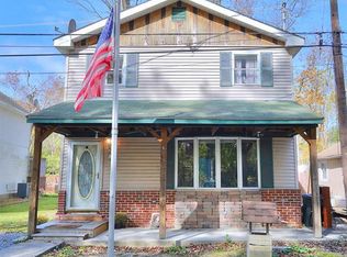 400 Pool Rd APT 8, Northampton, PA 18067