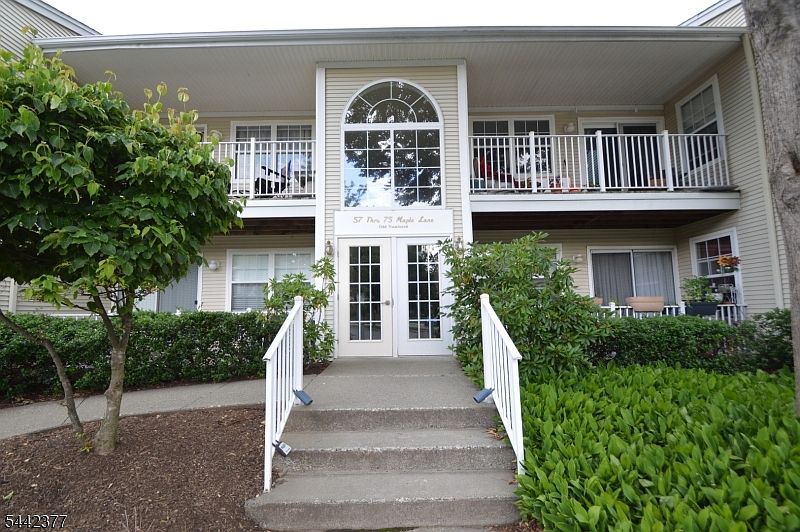1st image of 73 Maple Ln