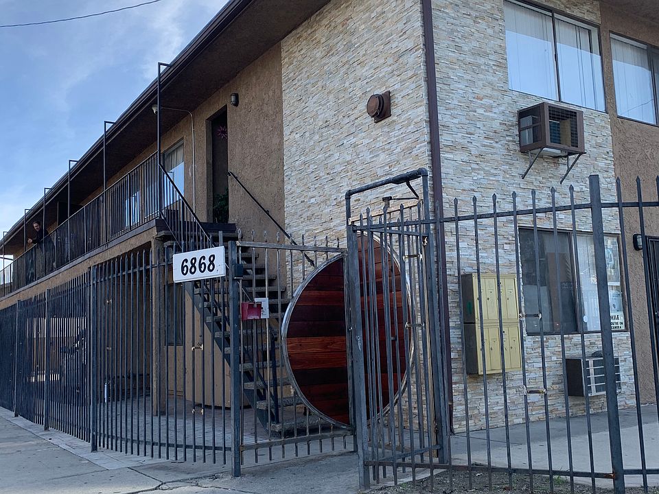1st image of 6868 Laurel Canyon Blvd APT 5