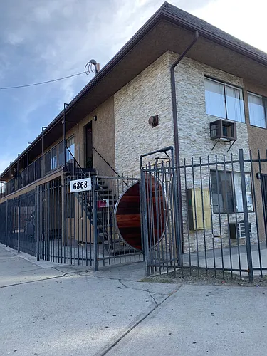 6868 Laurel Canyon Blvd Photo 1