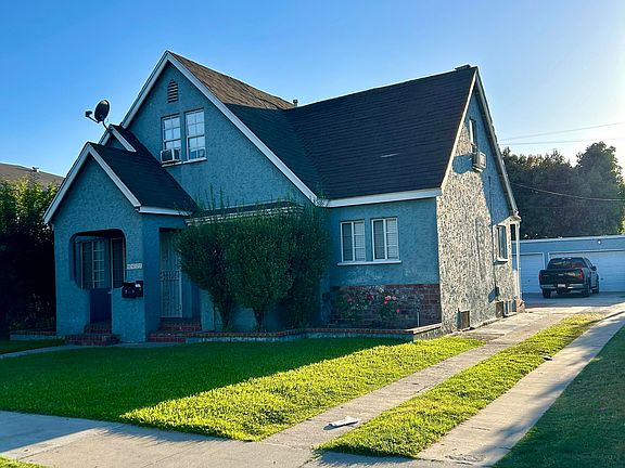 2nd image of 8927 Annetta Ave #A