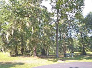 298 Susannah Ln, Pawleys Island, SC 29585