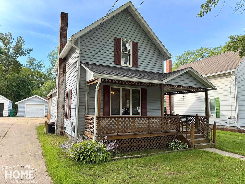 1st image of 416 E King St