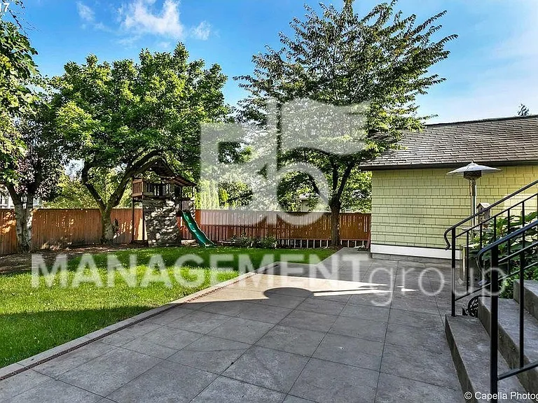 301 SW Nebraska St — Photo 18