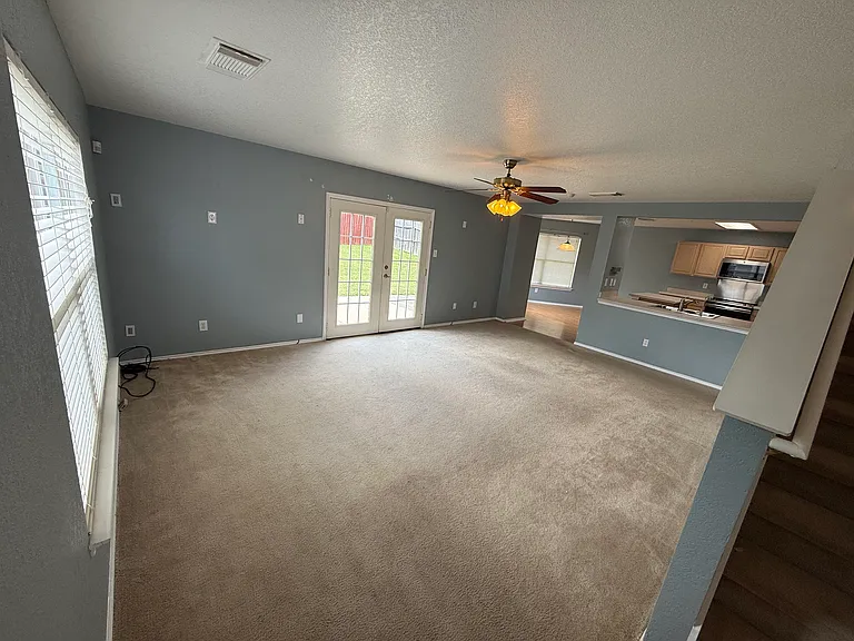 10838 Larson Cavern — Photo 4