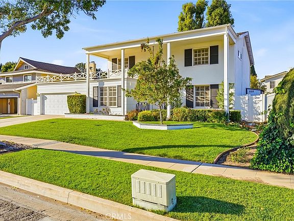 4th image of 1819 W Las Lanas Ln