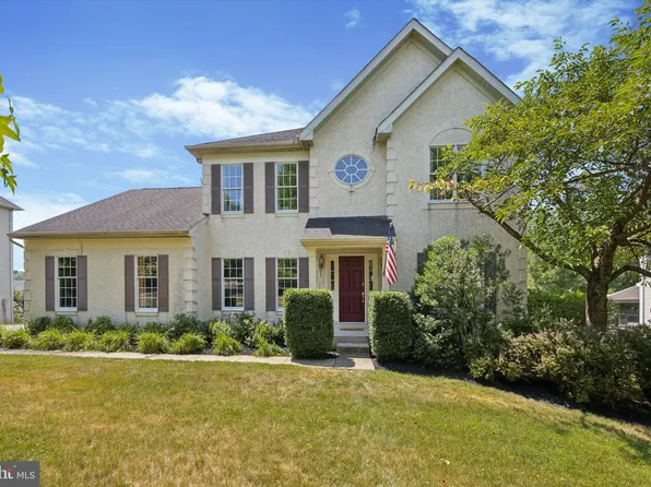 890 Williamsburg Blvd, Downingtown, PA 19335