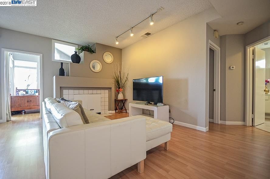 5269 Fairbanks Cmn Fremont CA Zillow
