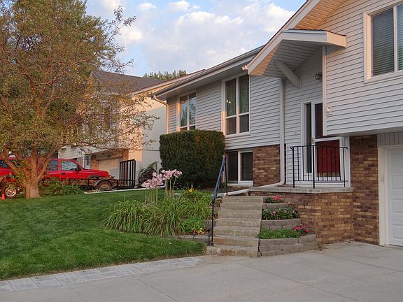 2nd image of 3743 Schuemann Dr