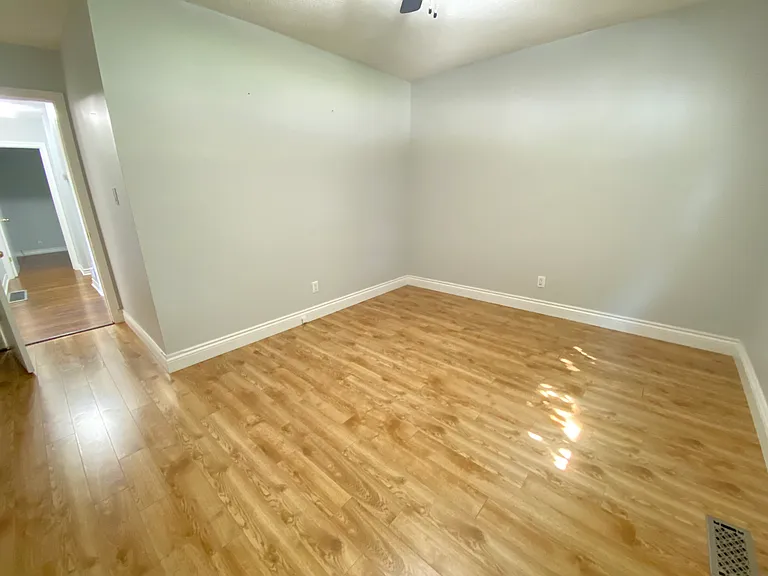 587 Bourne Pl #1 — Photo 16