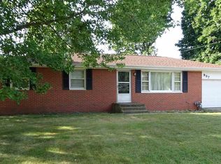 937 W 8th St, Rochester, IN 46975