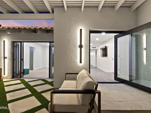 2629 S Country Club Way, Tempe, AZ 85282