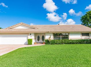 6090 Woodbury Rd, Boca Raton, FL 33433