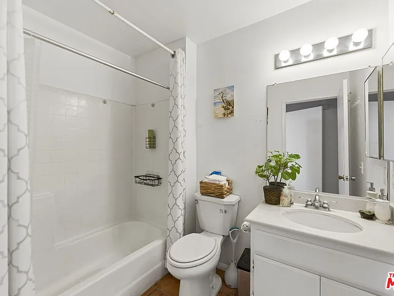 2352 Archwood Ln #50 — Photo 21
