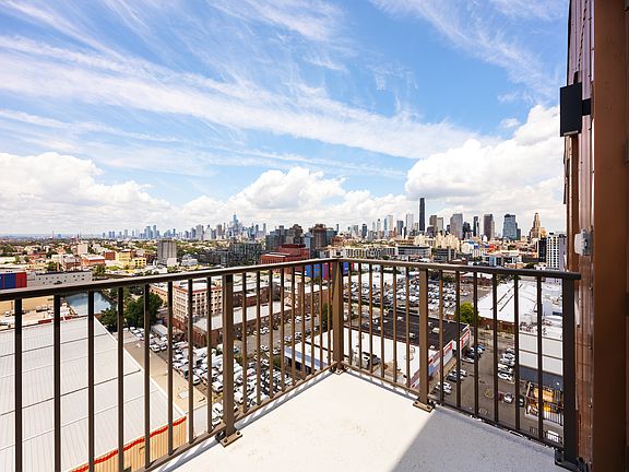 5th image of 380 4th Ave #182F