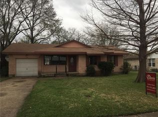 1048 S Bryan St, Mesquite, TX