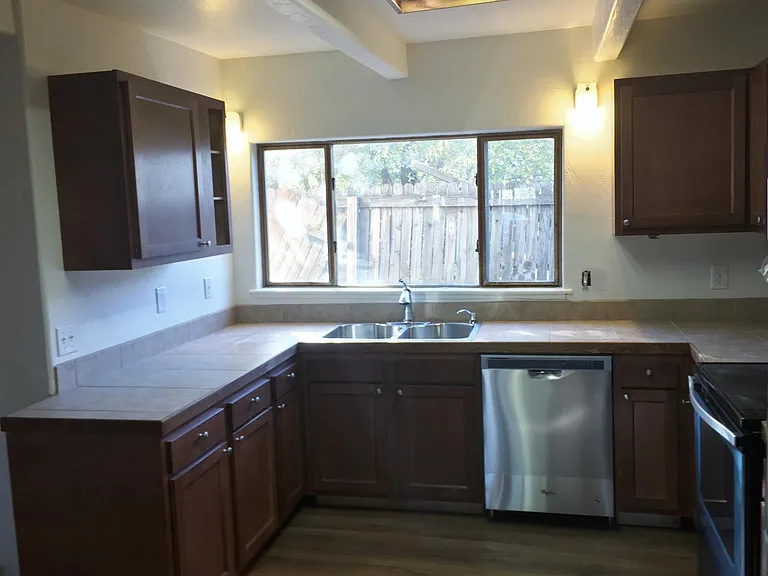 4375 Moore St — Photo 2