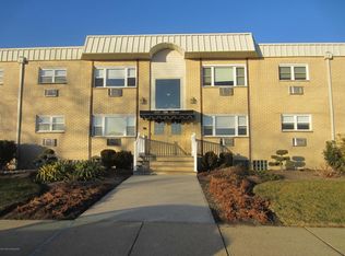 210 5th Ave, Belmar, NJ 07719