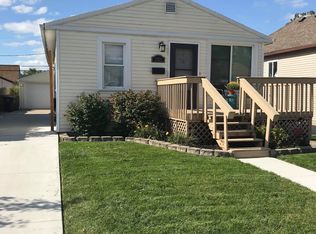17076 Matthews St, Riverview, MI 48193