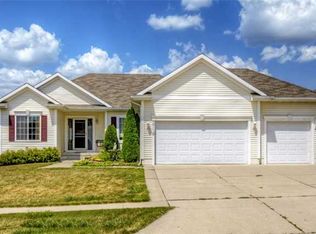 2718 Fayrdale Dr, Des Moines, IA 50320