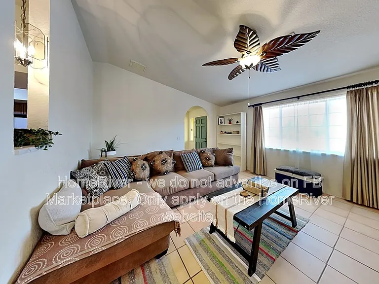 2860 Edgewood Dr — Photo 6