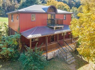 119 Edgewater Ln, Narrows, VA 24124