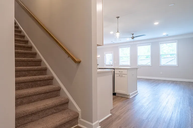 Let's check out the upstairs