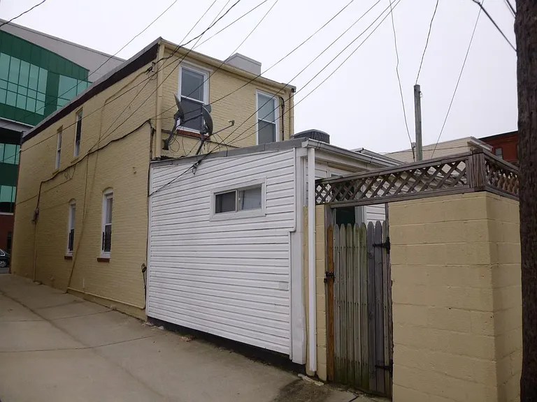 1822 Byrd St #1 — Photo 3