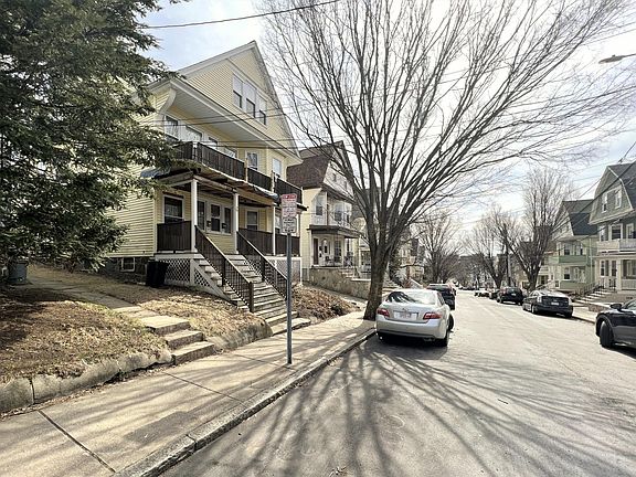 5th image of 91-93 Bartlett St #U1