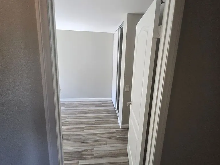 3454 Castle Glen Dr #113 — Photo 41