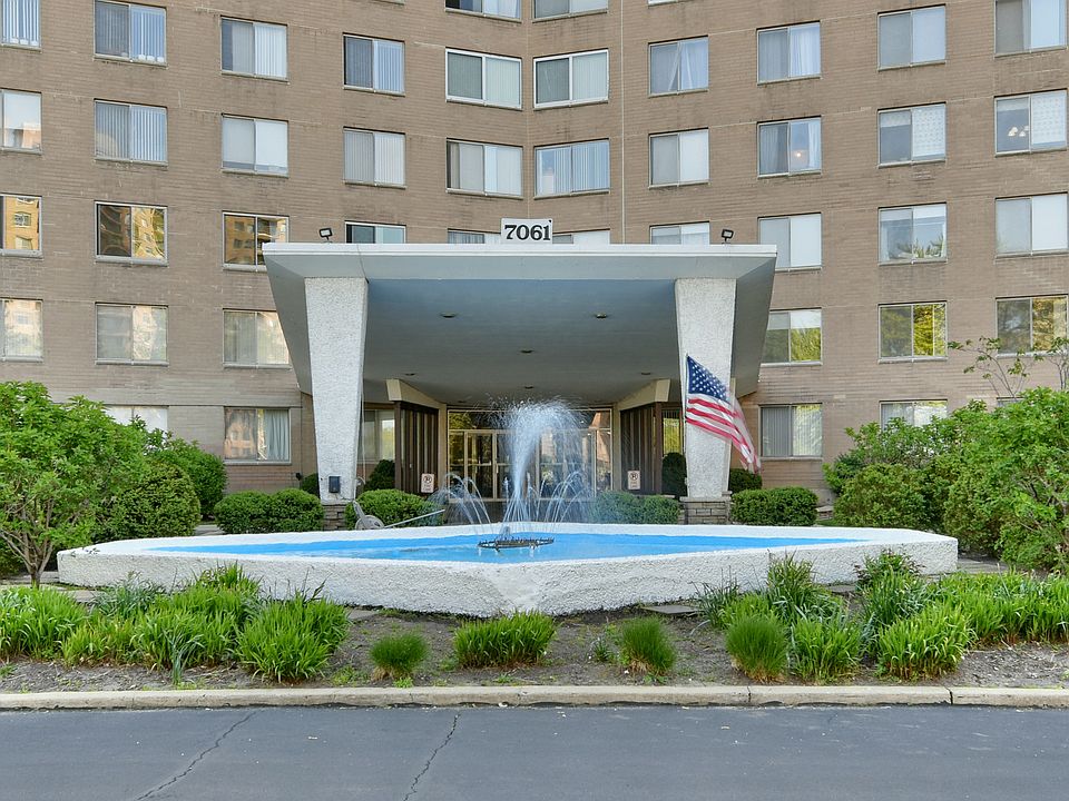 1st image of 7061 N Kedzie Ave Suite 112