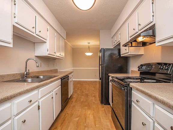 3rd image of 264 British Woods Dr #214