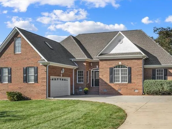 4133 Bridgette Ct, Haw River, NC 27258