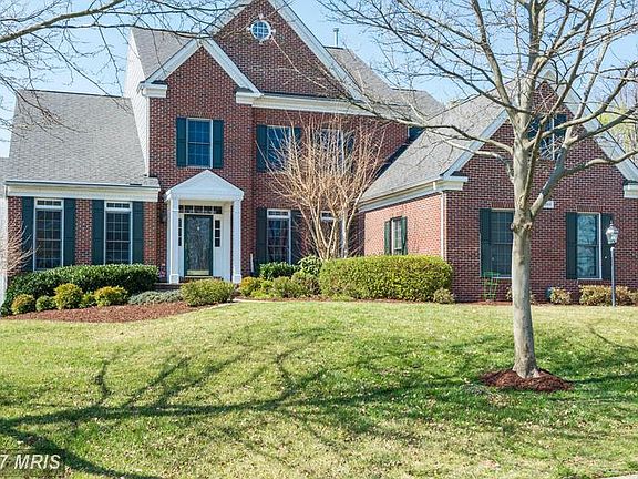 2nd image of 22523 Forest Manor Dr