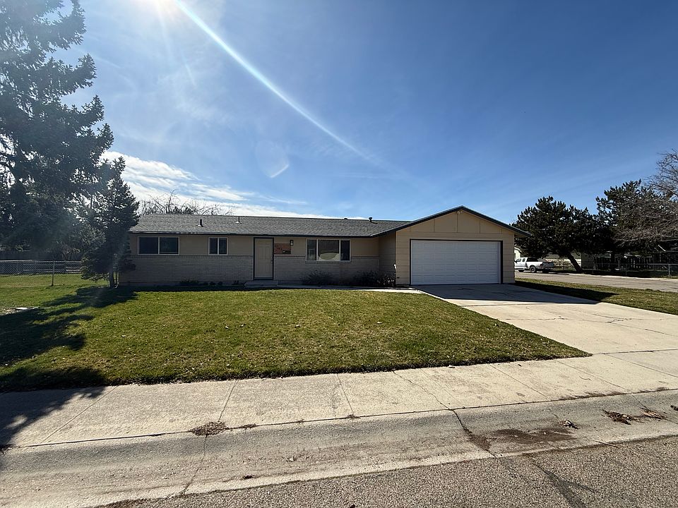 1st image of 6043 W Grandview Dr