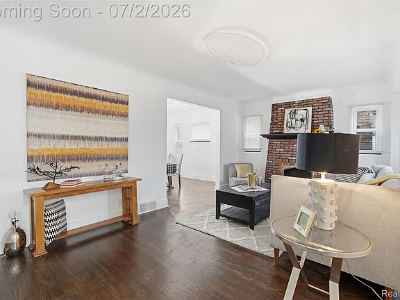 5th image of 5991 Bishop St