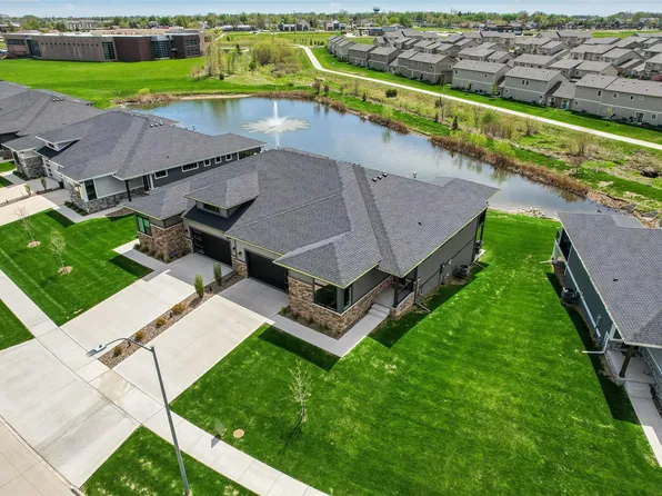 136 NW Sunrise Dr, Waukee, IA 50263