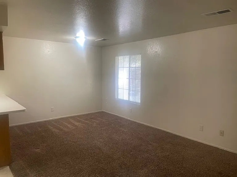 1718 Inyo St — Photo 6