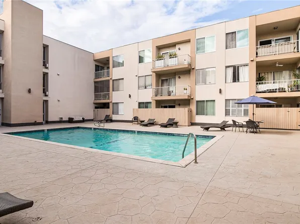 927 N Kings Rd APT 118, West Hollywood, CA 90069