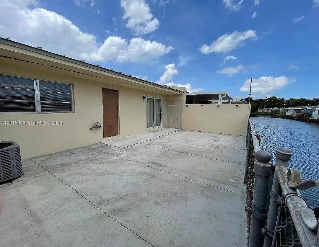 Coral Haven Sec Two — Photo 2